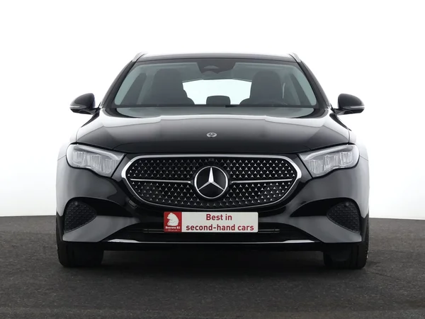 MERCEDES E 220 (2024) — foto 27 van 29