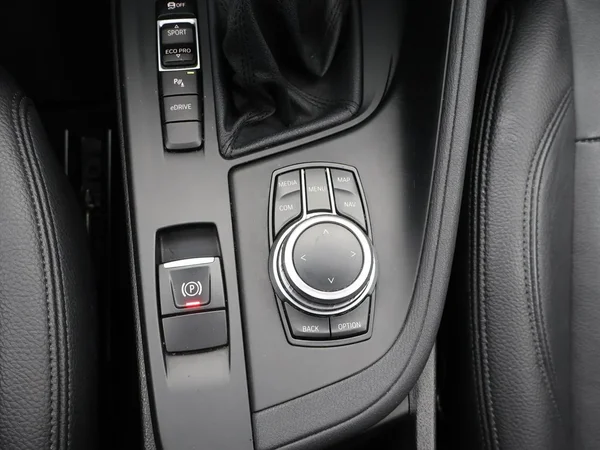 BMW X1 (2022) — foto 24 van 28