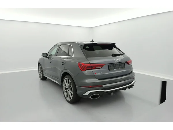 AUDI RSQ3 (2020) — foto 20 van 24
