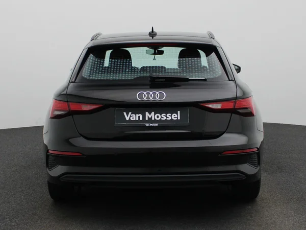 Audi A3 (2021) — foto 42 van 45
