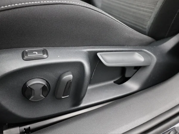 SKODA Superb Combi (2024) — foto 8 van 24