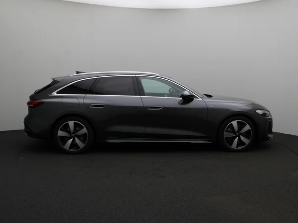 AUDI A5 Avant e-hybrid (PHEV) (2025) — foto 21 van 25