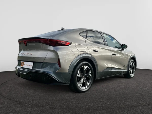 CUPRA Tavascan (2024) — foto 9 van 13