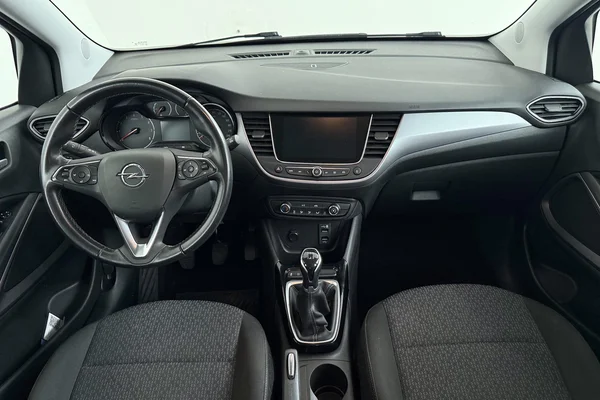 Opel Crossland (2021) — foto 11 van 23