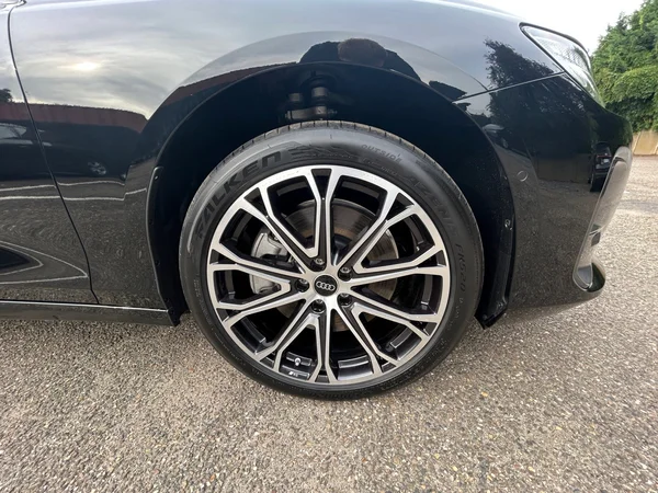 AUDI A6 Avant (2025) — foto 9 van 9
