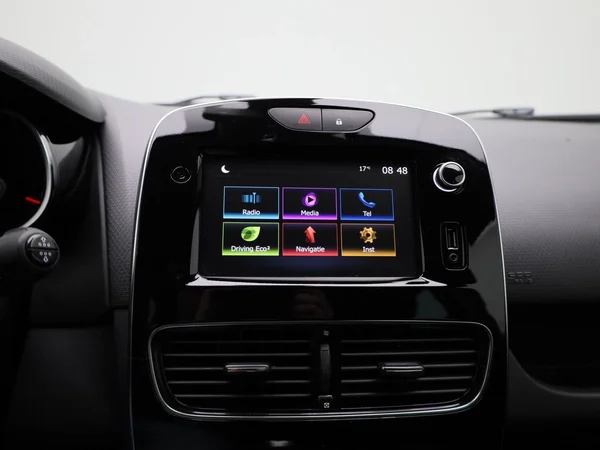 Renault Clio (2020) — foto 6 van 35
