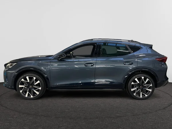 CUPRA Formentor e-Hybrid (PHEV) (2025) — foto 12 van 24