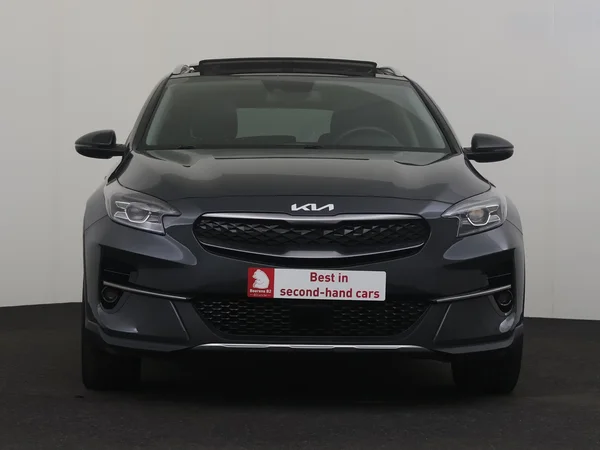 KIA XCeed (2022) — foto 32 van 34