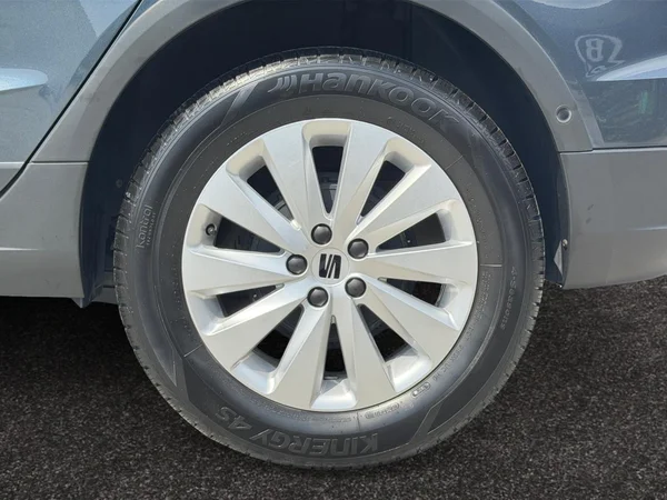 SEAT Arona (2023) — foto 17 van 21