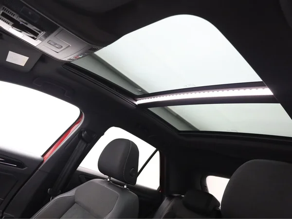 VOLKSWAGEN T-Roc (2022) — foto 15 van 23