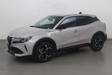 Alfa Romeo Junior (2025)