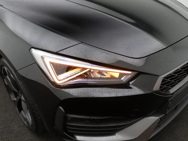 CUPRA Leon ST (2025) — foto 25 van 25