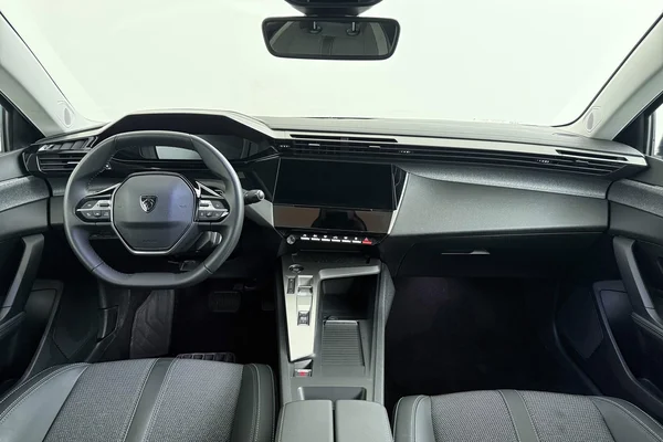 Peugeot 408 (2025) — foto 11 van 29