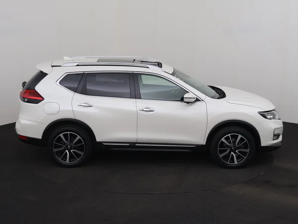 NISSAN X-Trail (2019) — foto 25 van 29