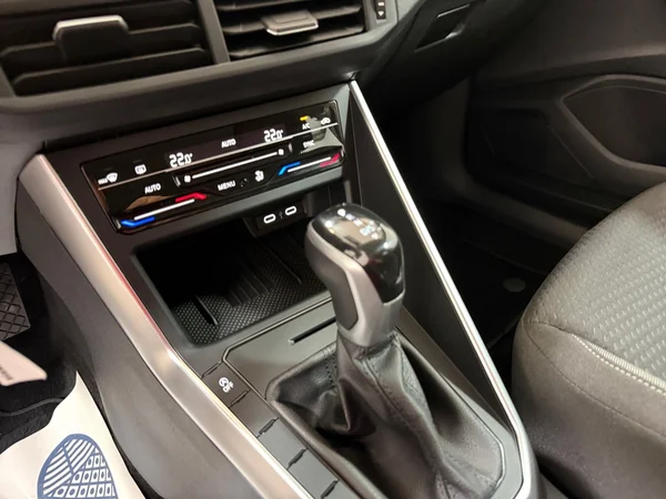 Volkswagen Polo (2025) — foto 9 van 29