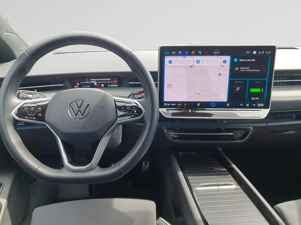 VOLKSWAGEN ID.7 Tourer (2025) — foto 7 van 16