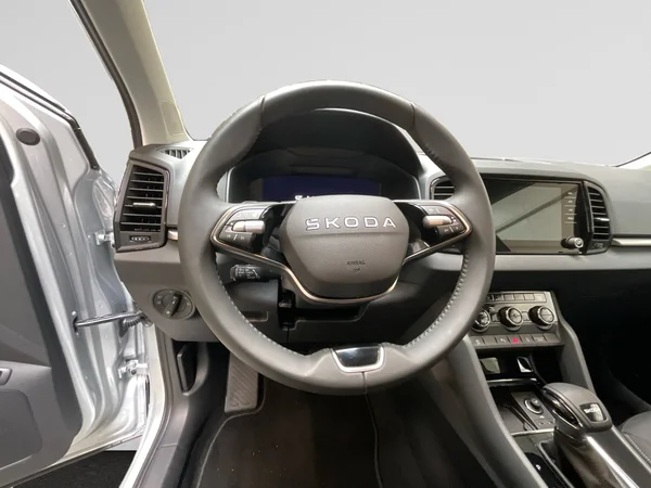 SKODA Karoq (2025) — foto 21 van 24