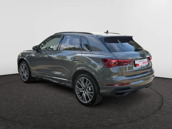 AUDI Q3 PHEV (2024) — foto 15 van 21