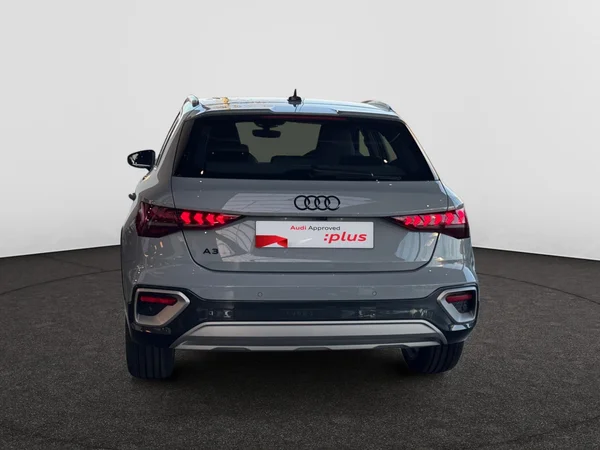 AUDI A3 Alltstreet (2025) — foto 18 van 21