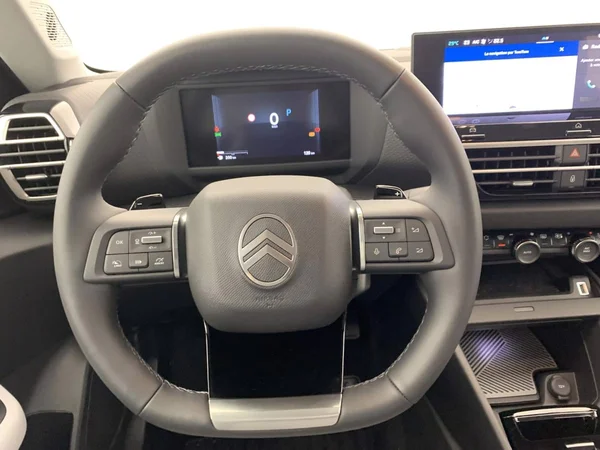 Citroen C4 (2025) — foto 6 van 28