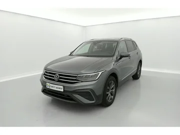 VOLKSWAGEN Tiguan Allspace (2023)