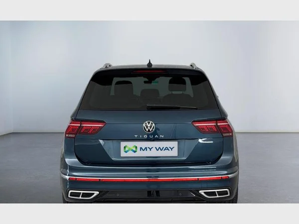 Volkswagen Tiguan (2023) — foto 13 van 15