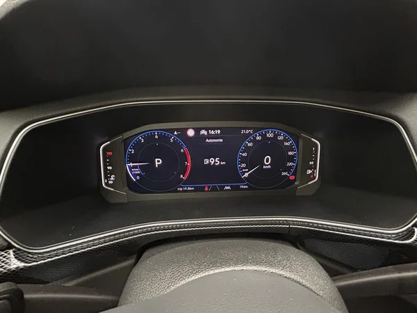 VOLKSWAGEN T-Cross (2026) — foto 6 van 23