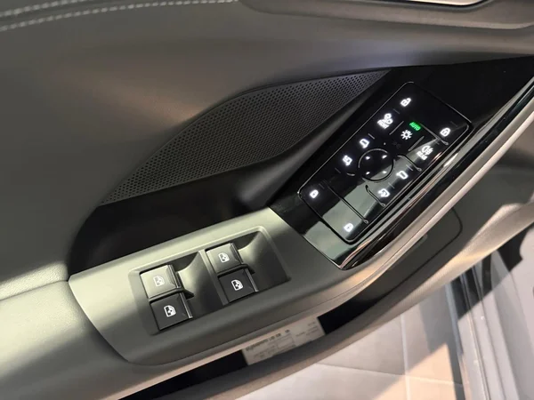 AUDI A6 Avant e-tron (2026) — foto 6 van 20