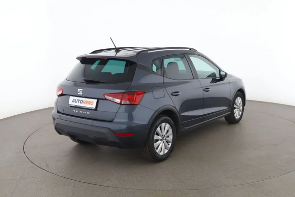 Seat Arona (2020) — foto 12 van 16