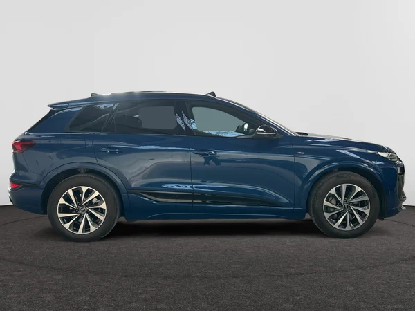 AUDI Q6 e-tron (2026) — foto 11 van 20