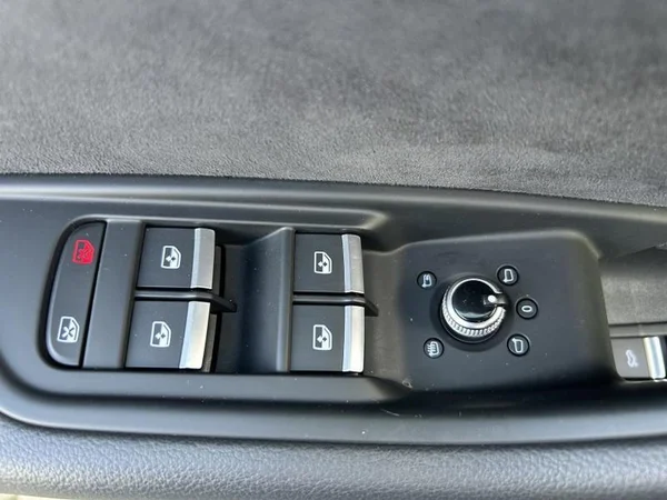 AUDI A4 Avant Dsl (2023) — foto 32 van 42