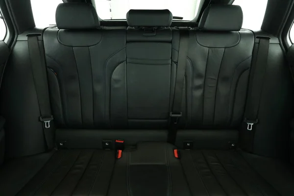 BMW 5-serie (2021) — foto 6 van 16