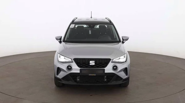 Seat Arona (2022) — foto 3 van 48