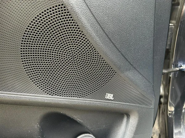 KIA XCeed (2024) — foto 29 van 30