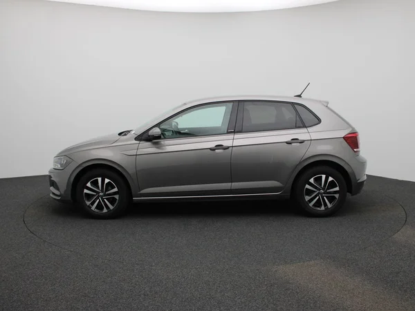 Volkswagen Polo (2021) — foto 36 van 40