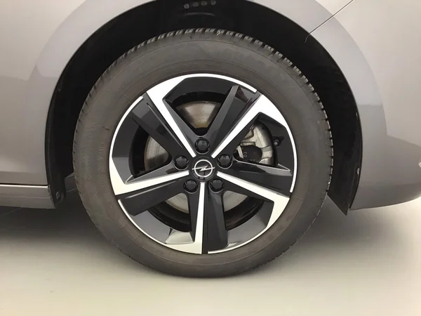 Opel Astra Sports Tourer (2025) — foto 21 van 40