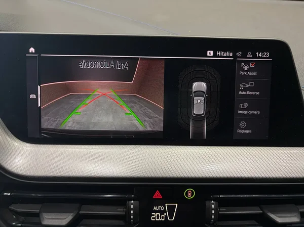 Bmw 118 (2021) — foto 3 van 25