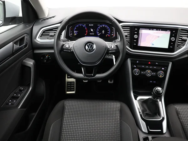 VOLKSWAGEN T-Roc (2022) — foto 20 van 20