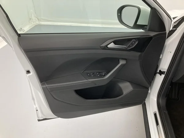 VOLKSWAGEN T-Cross (2025) — foto 14 van 35