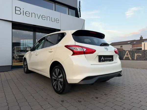 Nissan Pulsar (2017) — foto 17 van 20
