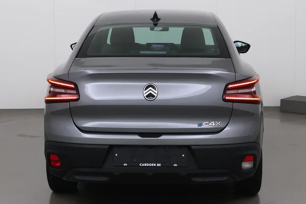 Citroen E-C4 X (2025) — foto 12 van 17