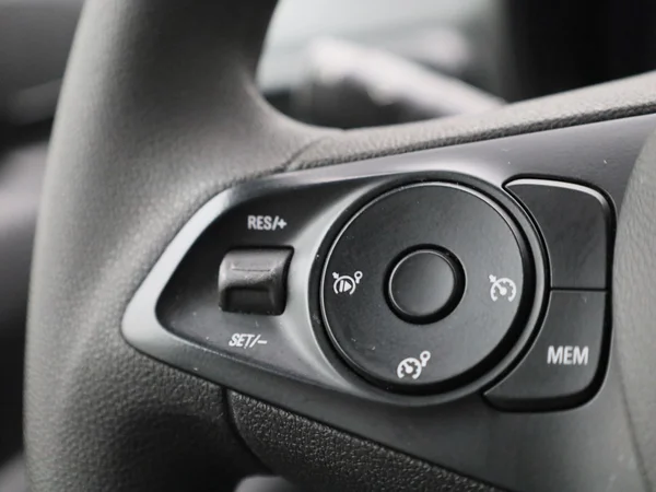 Opel Combo Life (2022) — foto 15 van 36