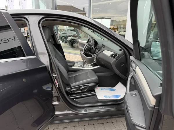 Bmw X4 (2015) — foto 9 van 23