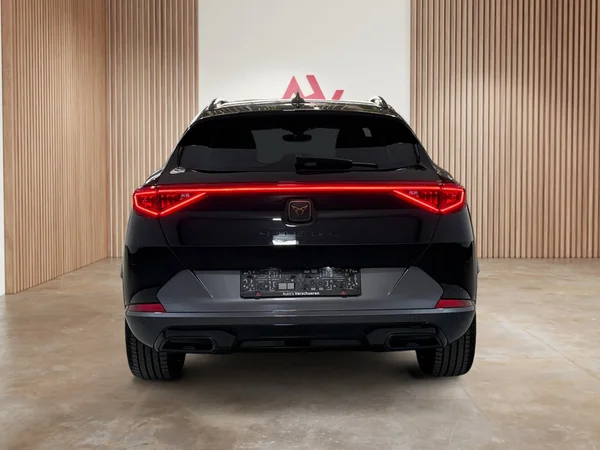 Cupra Formentor (2023) — foto 28 van 30