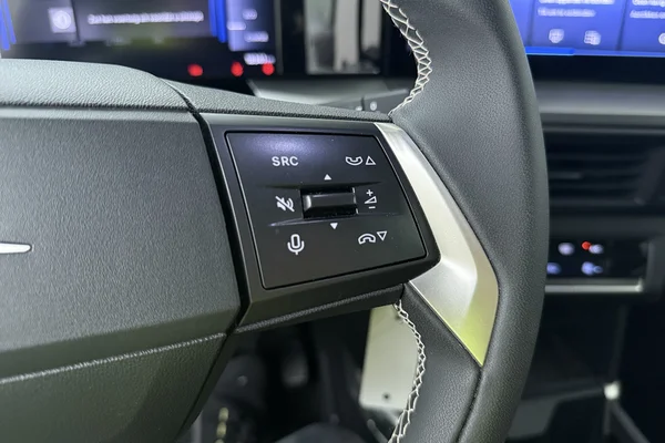Opel Frontera (2025) — foto 7 van 18