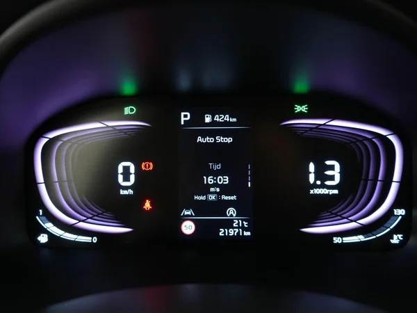 Kia Stonic (2025) — foto 21 van 22