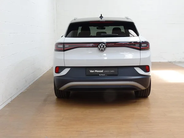 Volkswagen ID.4 (2021) — foto 2 van 26