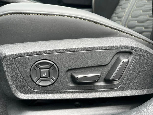 AUDI RS 5 PHEV (2026) — foto 4 van 24