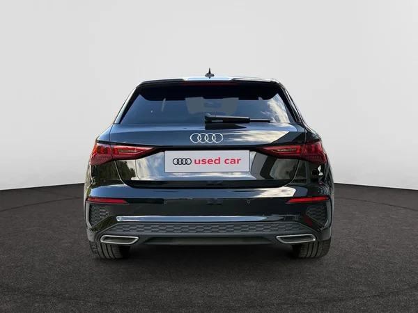 AUDI A3 Sportback (2023) — foto 10 van 15