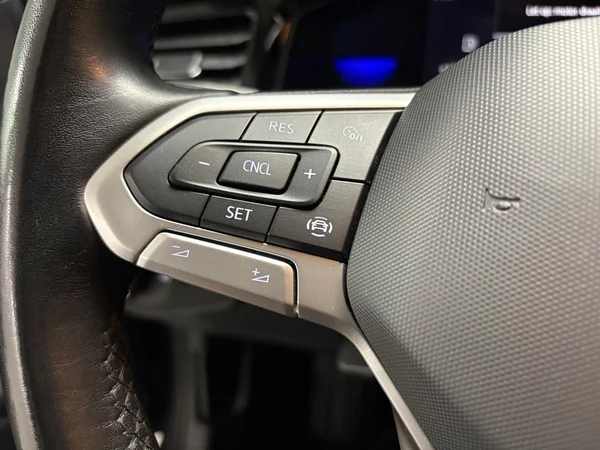 VOLKSWAGEN Polo (2022) — foto 4 van 16